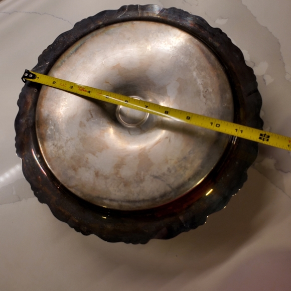 Oneida William A. Rogers Silversmiths 12"  Round Silver Plate Server with Attac - Picture 8 of 10